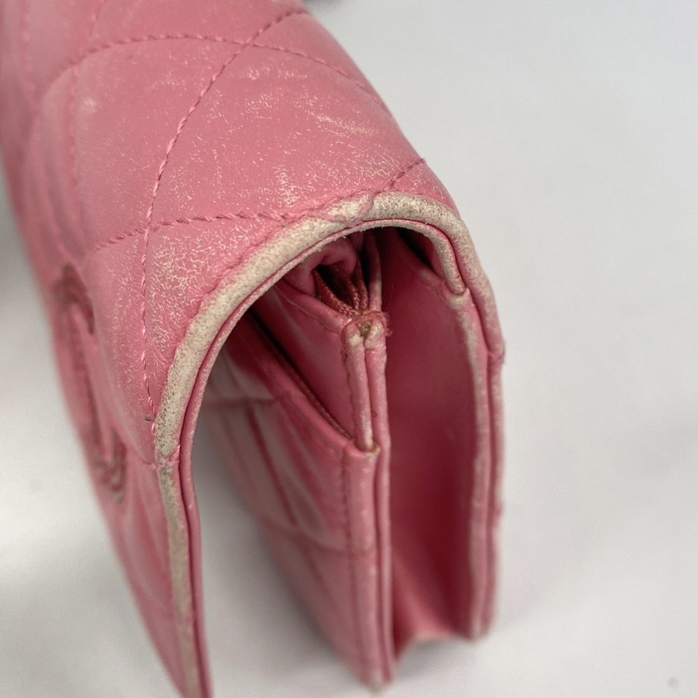 CHANEL Pink Lambskin Leather Wallet - Picture 7 of 12